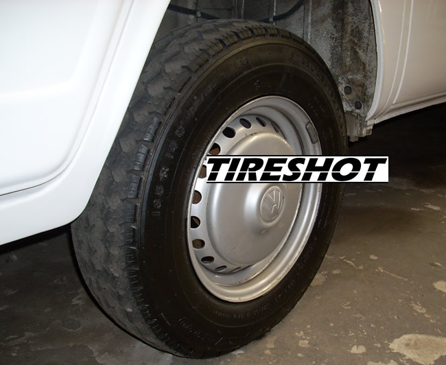 Tire Firestone CV3000